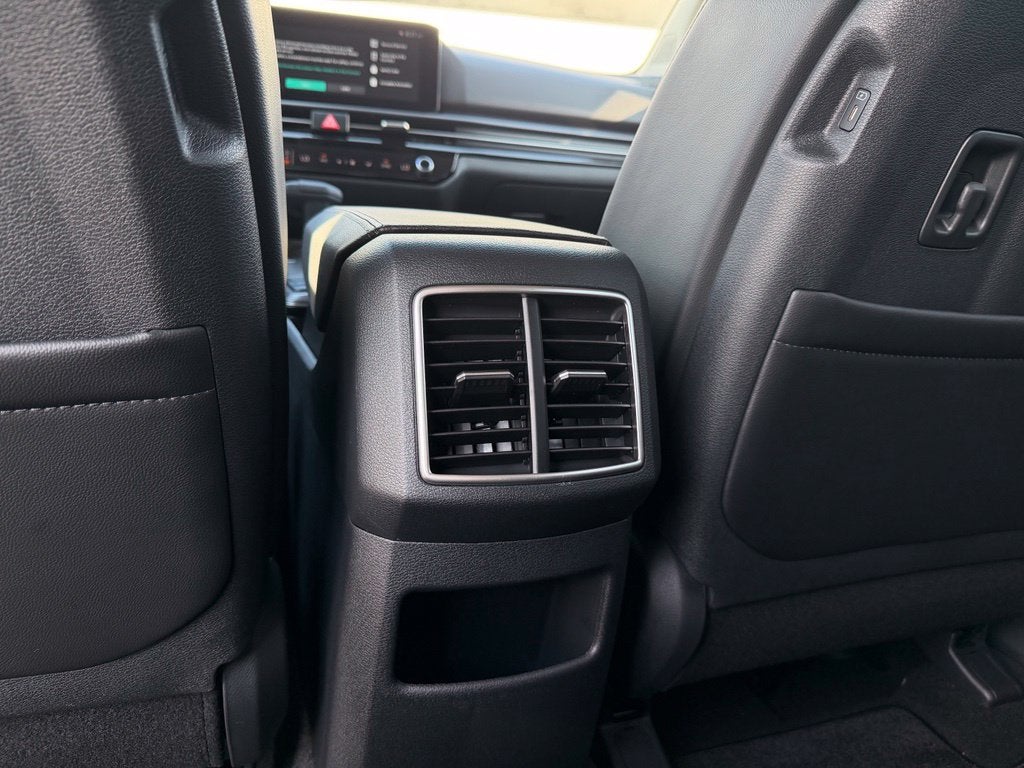2027 Kia Sportage SX