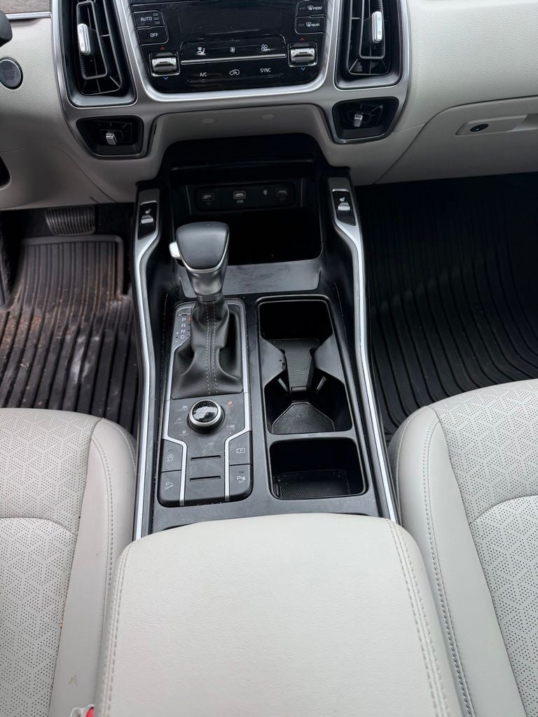 2023 Kia Sorento X-Line S
