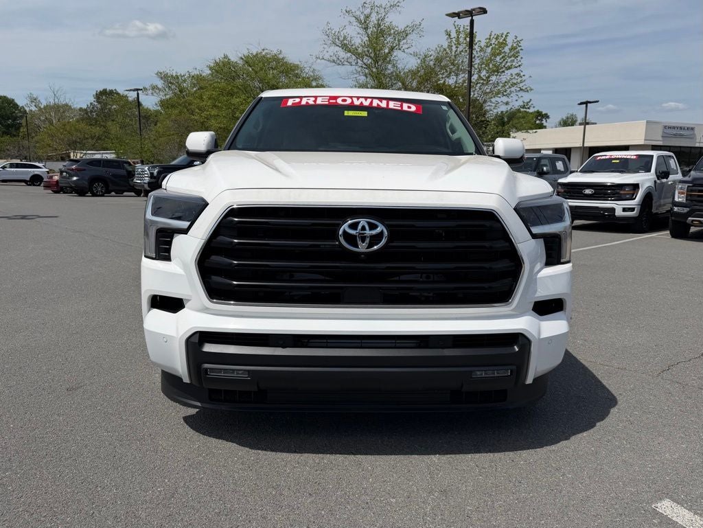 2024 Toyota Sequoia SR5