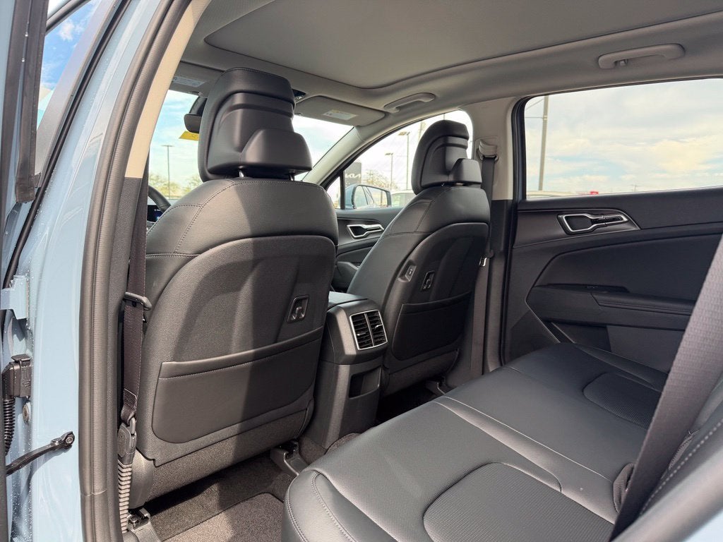 2027 Kia Sportage Hybrid EX