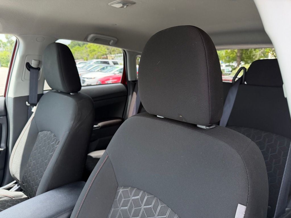 2025 Mitsubishi Outlander Sport 2.0 LE