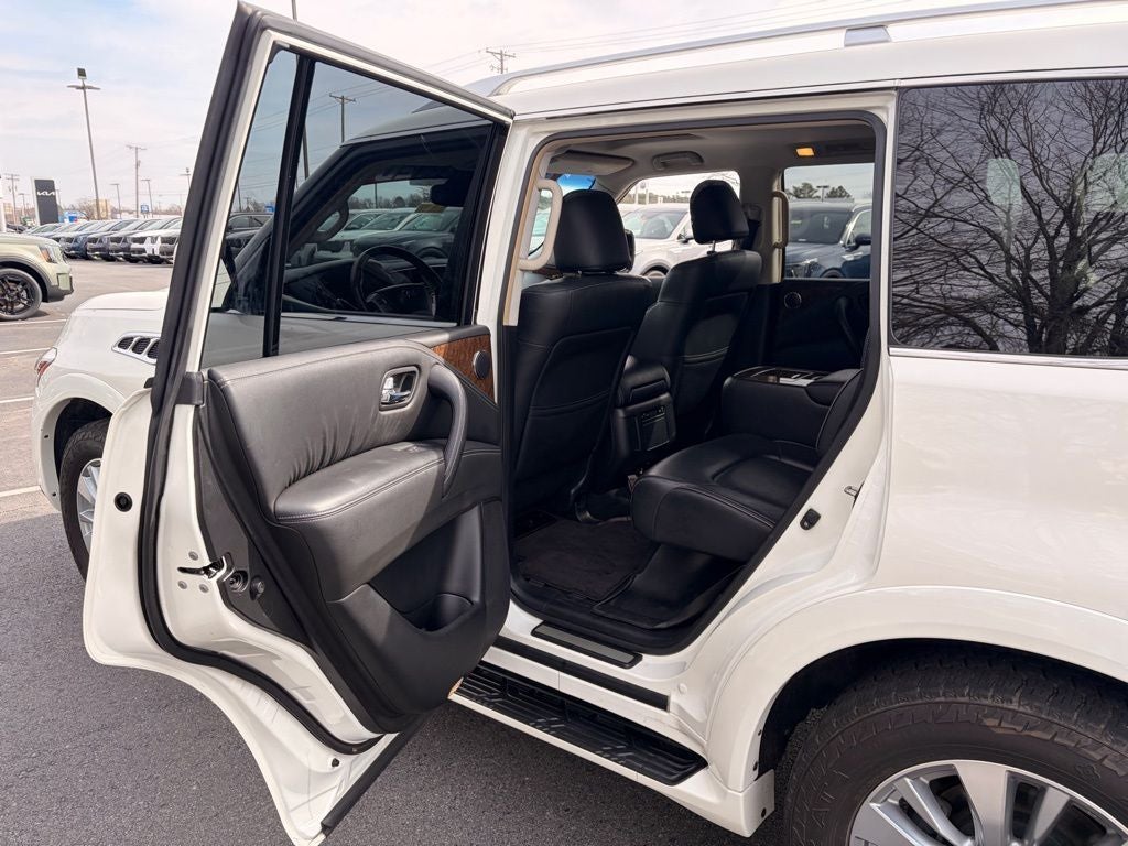 2017 INFINITI QX80 Base