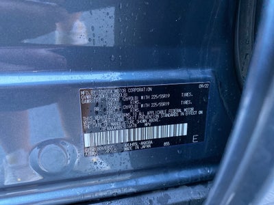 2022 Toyota Venza XLE XLE