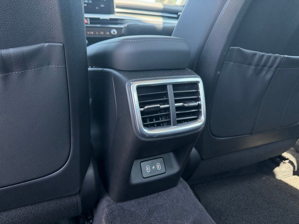 2025 Kia K5 EX