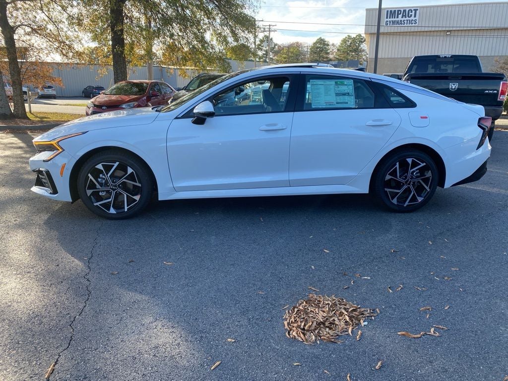 2026 Kia K5 EX