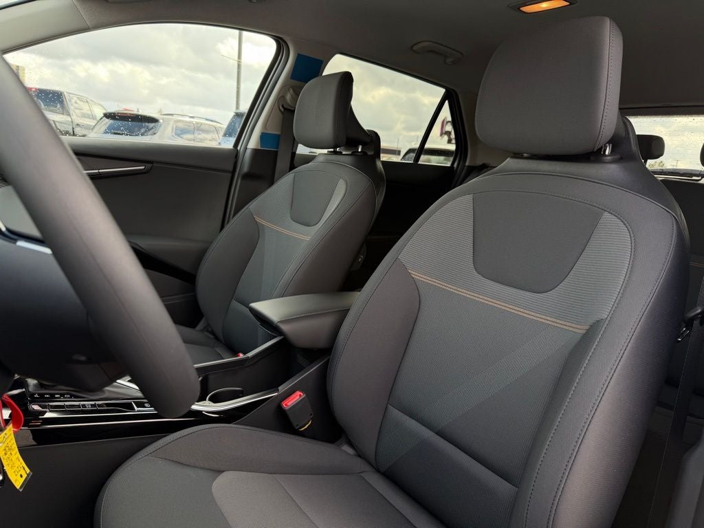 2026 Kia Niro LX