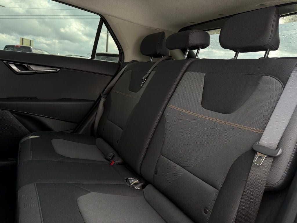 2026 Kia Niro LX