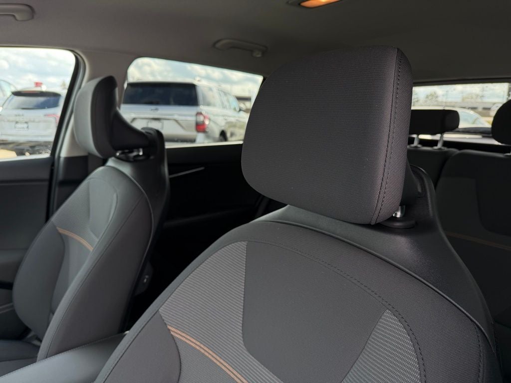 2026 Kia Niro LX
