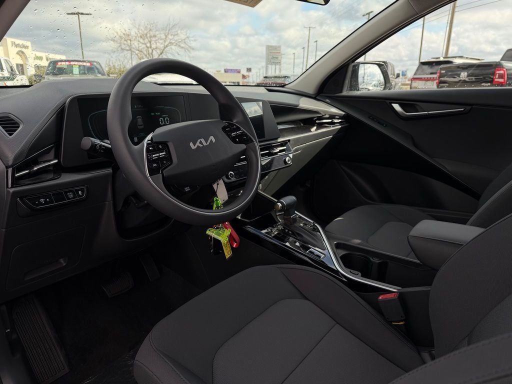 2026 Kia Niro LX