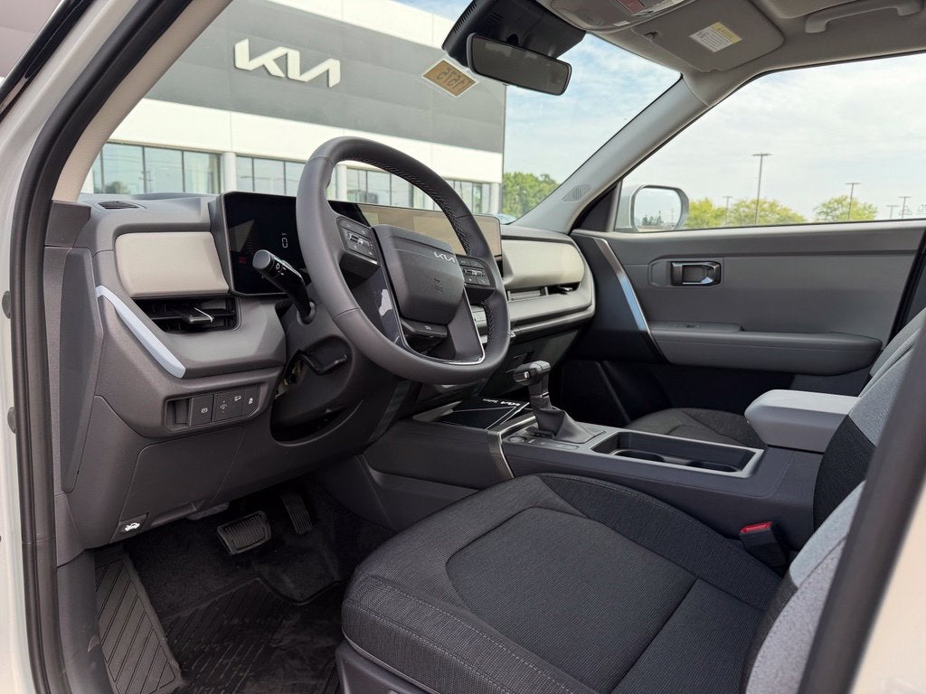 2027 Kia Seltos LX