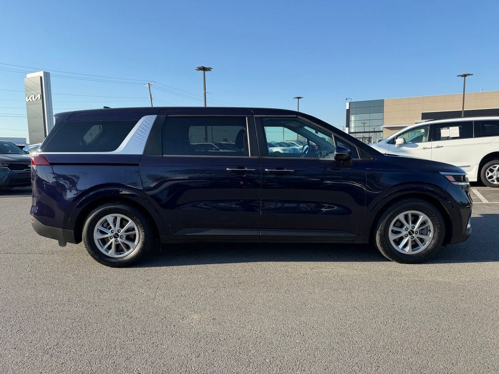 2024 Kia Carnival LX *Kia Certified Pre-Owned/8 Pasenger
