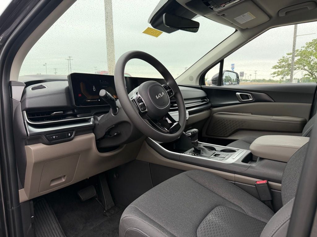 2026 Kia Carnival LX