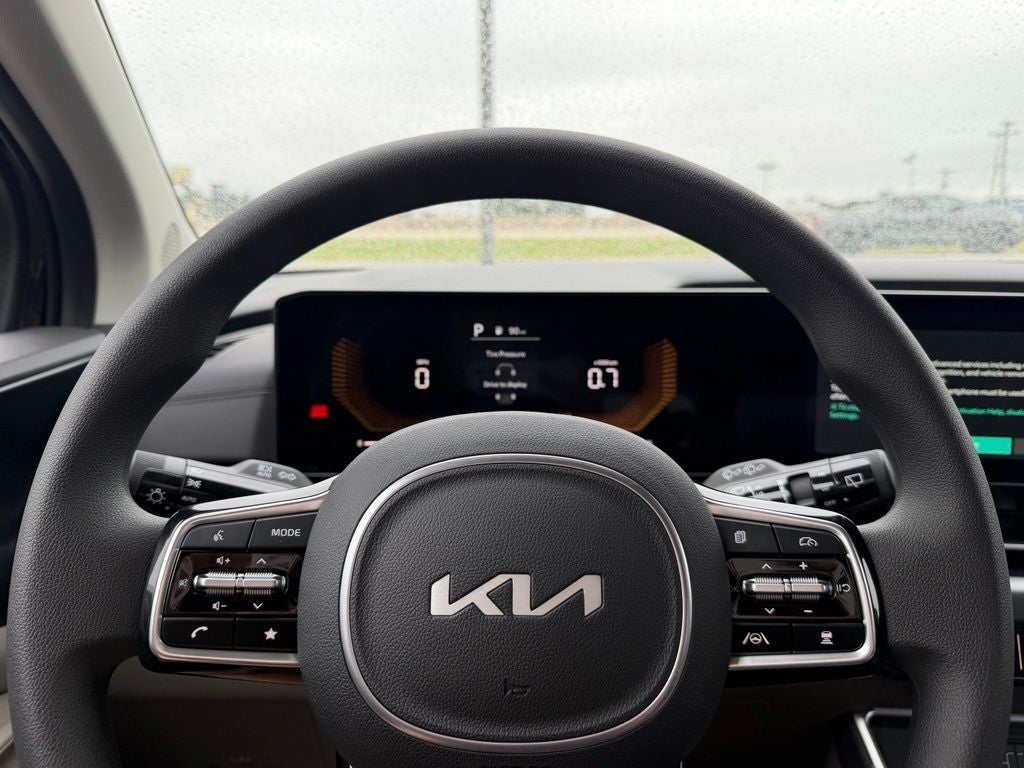 2026 Kia Carnival LX