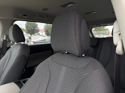 2026 Kia Carnival LX