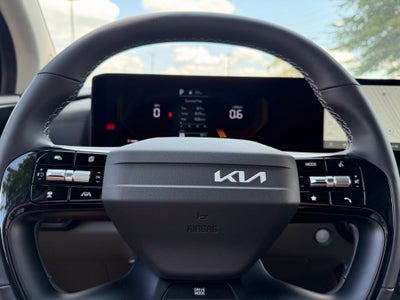 2027 Kia Carnival LX