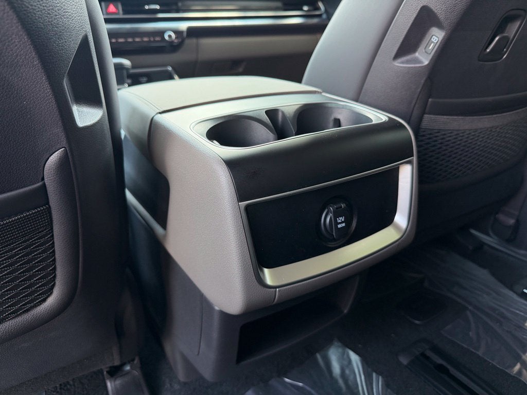 2027 Kia Carnival LX