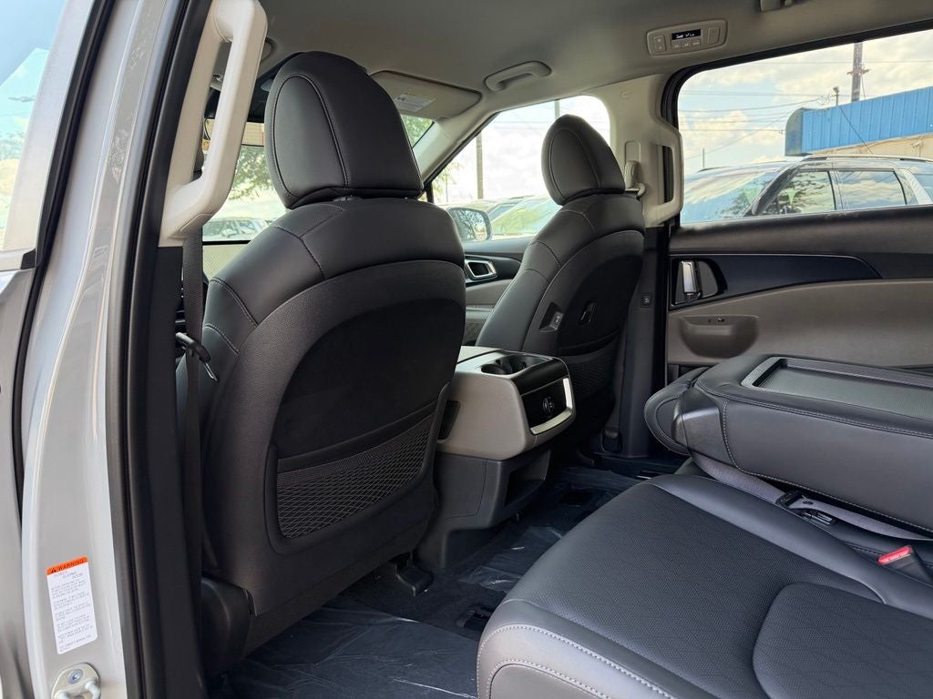 2027 Kia Carnival LXS