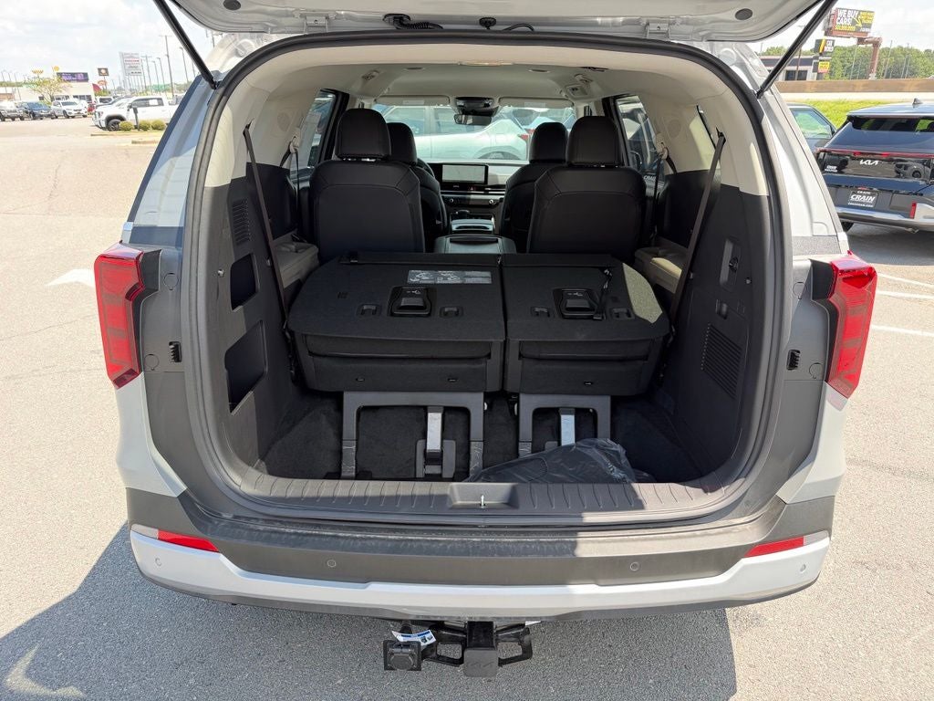2027 Kia Carnival LXS