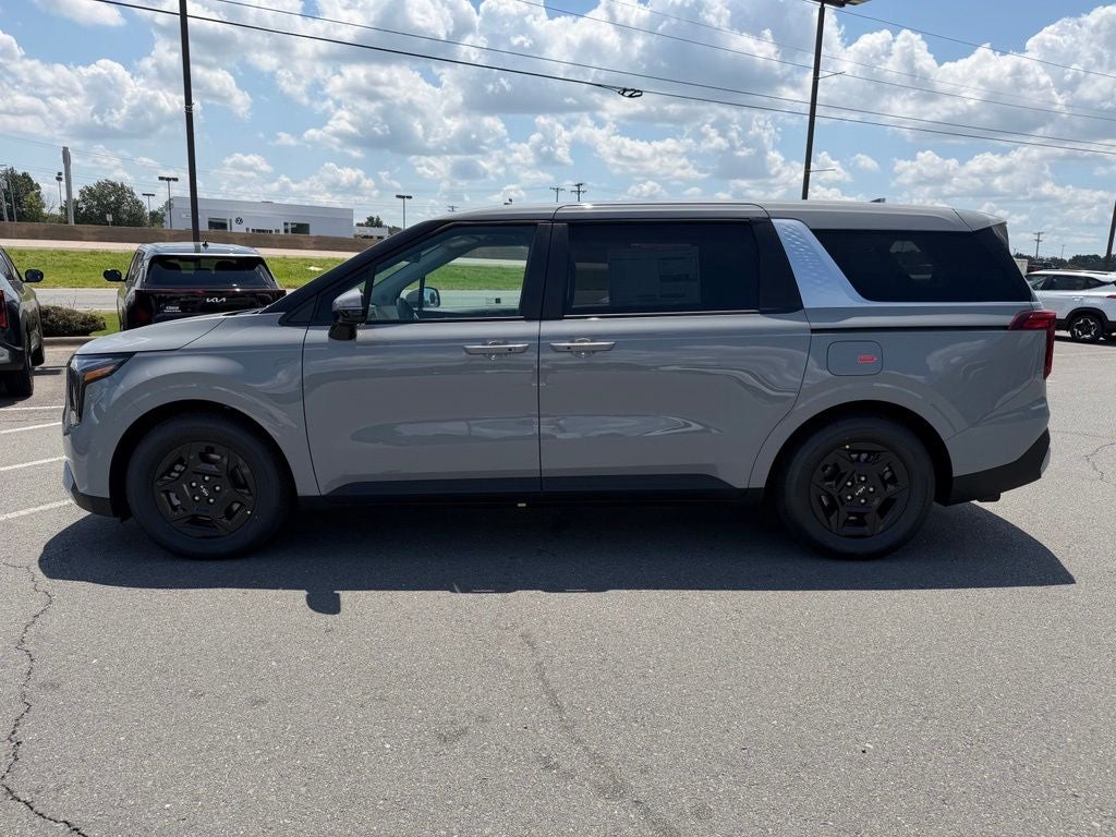 2027 Kia Carnival LXS