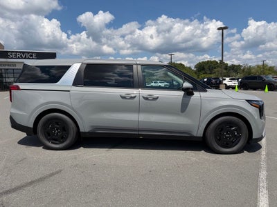 2027 Kia Carnival LXS