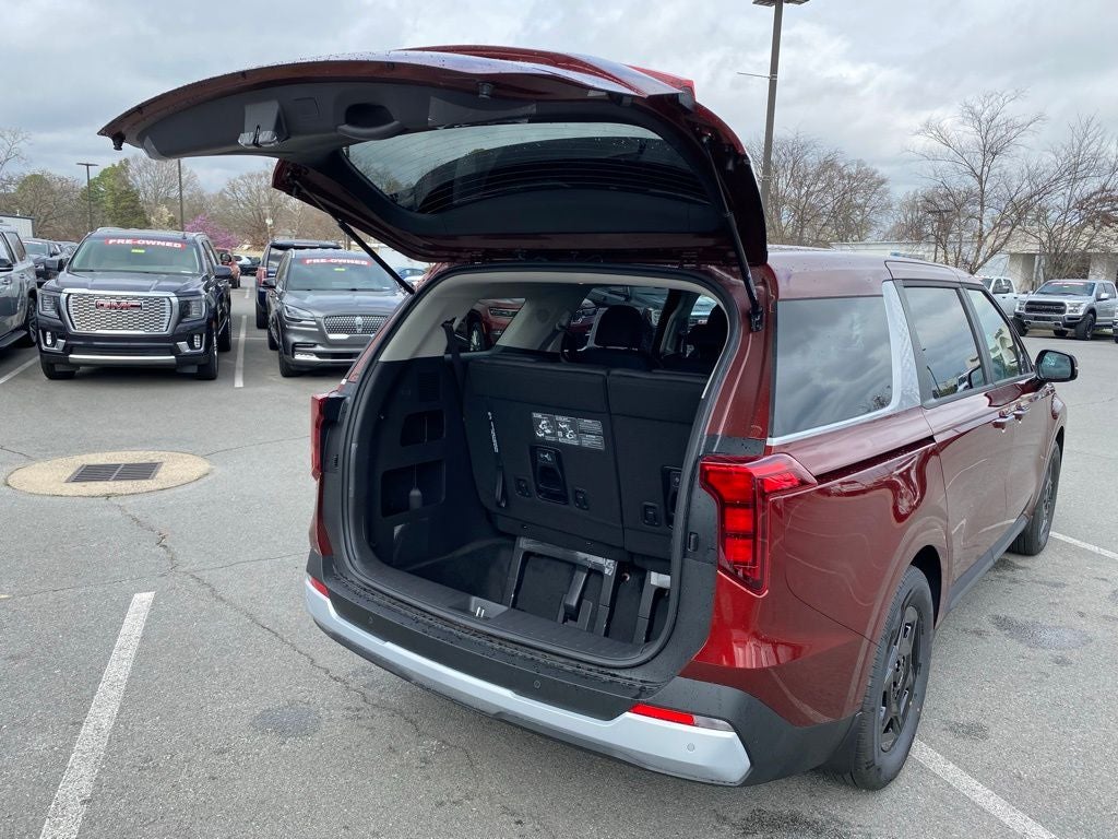 2026 Kia Carnival LXS