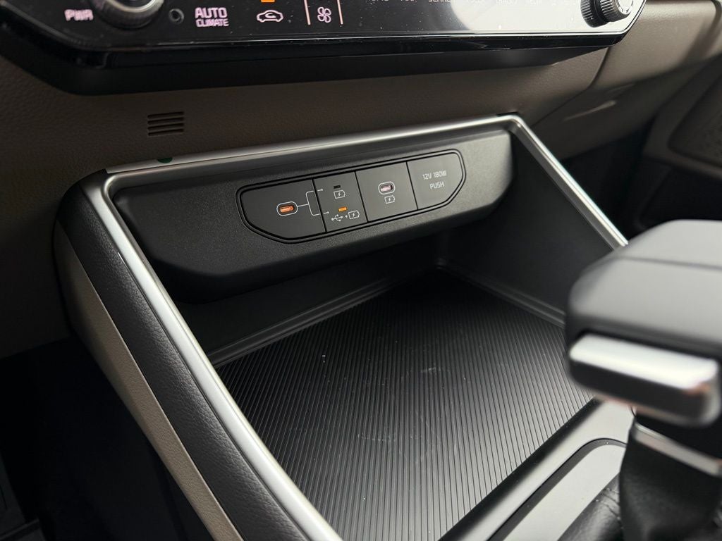 2026 Kia Carnival LXS