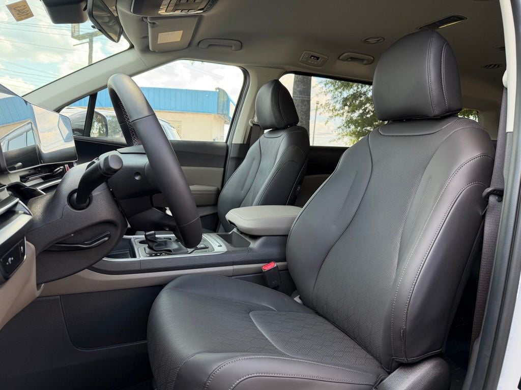 2027 Kia Carnival LXS