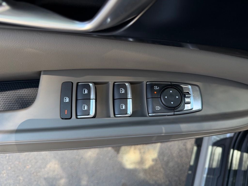 2027 Kia Carnival LXS