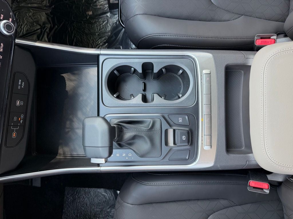 2027 Kia Carnival LXS