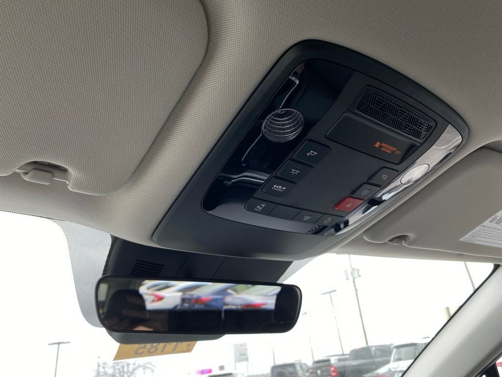 2026 Kia Carnival LXS