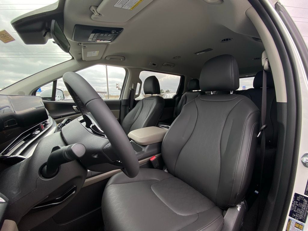 2026 Kia Carnival LXS