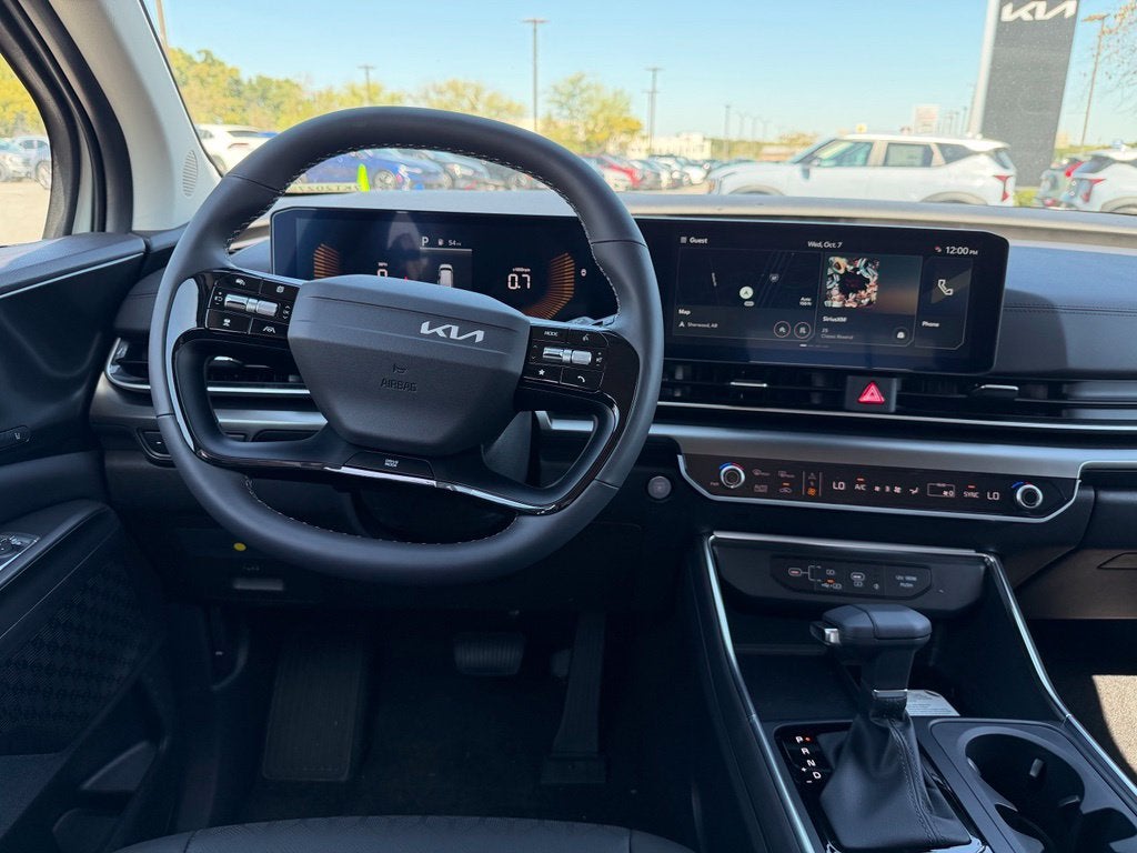 2027 Kia Carnival EX