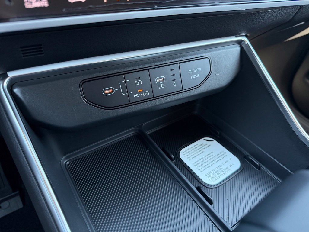 2027 Kia Carnival EX