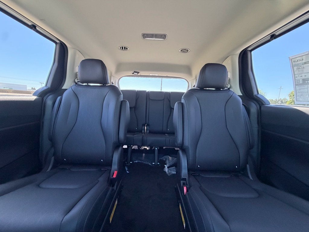 2027 Kia Carnival EX