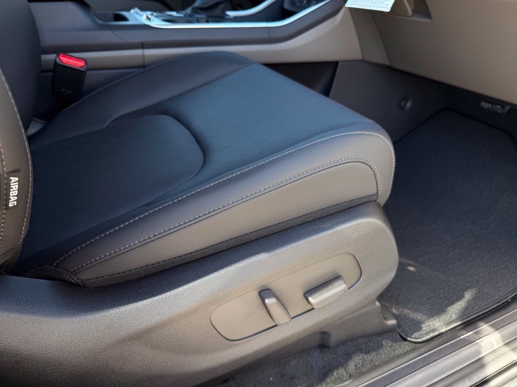 2027 Kia Carnival SX