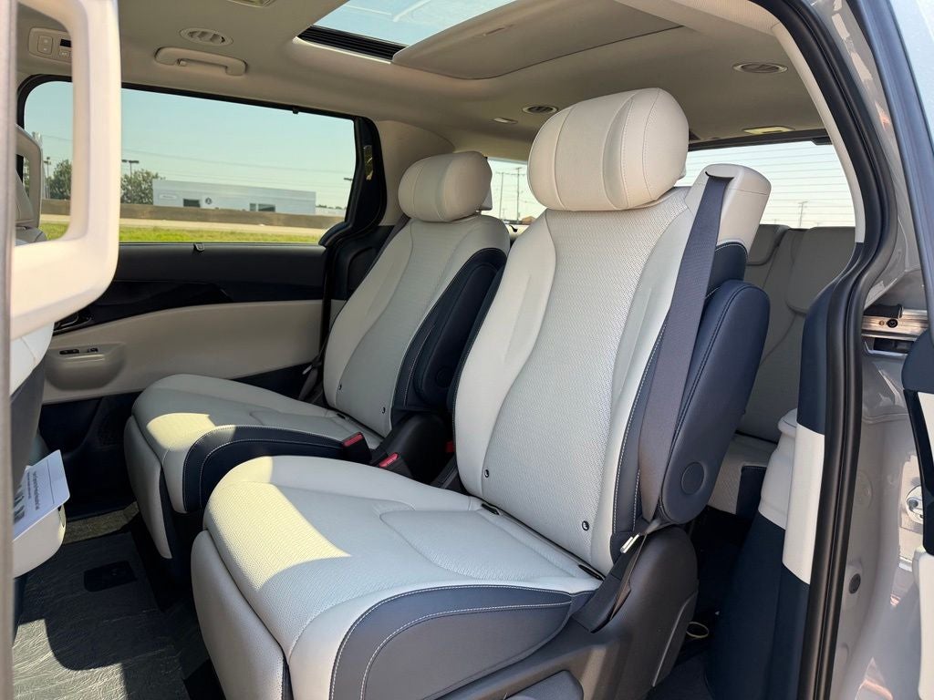 2027 Kia Carnival SX Prestige