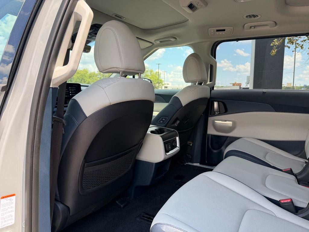 2026 Kia Carnival Hybrid SX