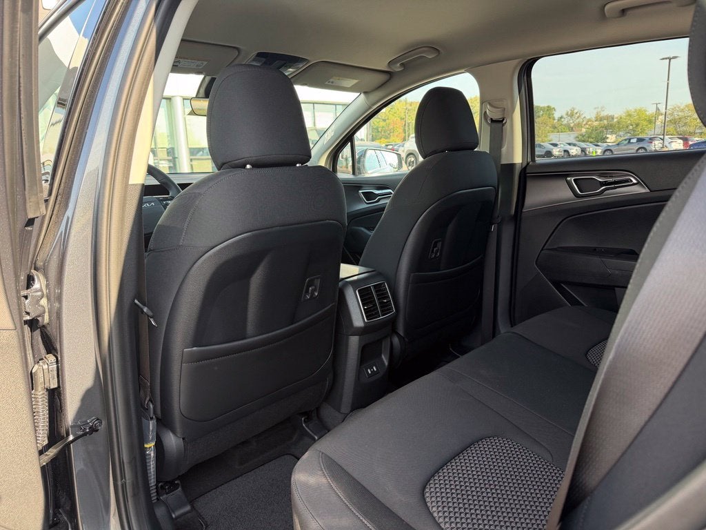 2027 Kia Sportage Hybrid S