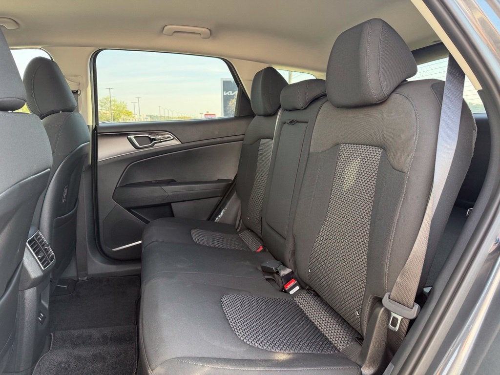 2027 Kia Sportage Hybrid S