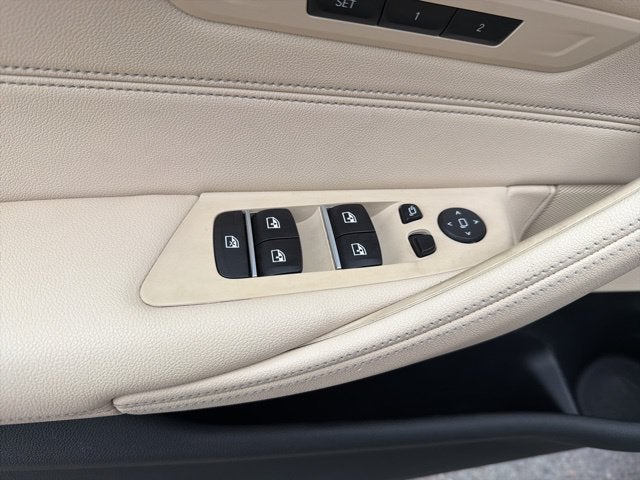 2022 BMW 5 Series 540i xDrive *Live Cockpit Pro/ Convenience Pkg