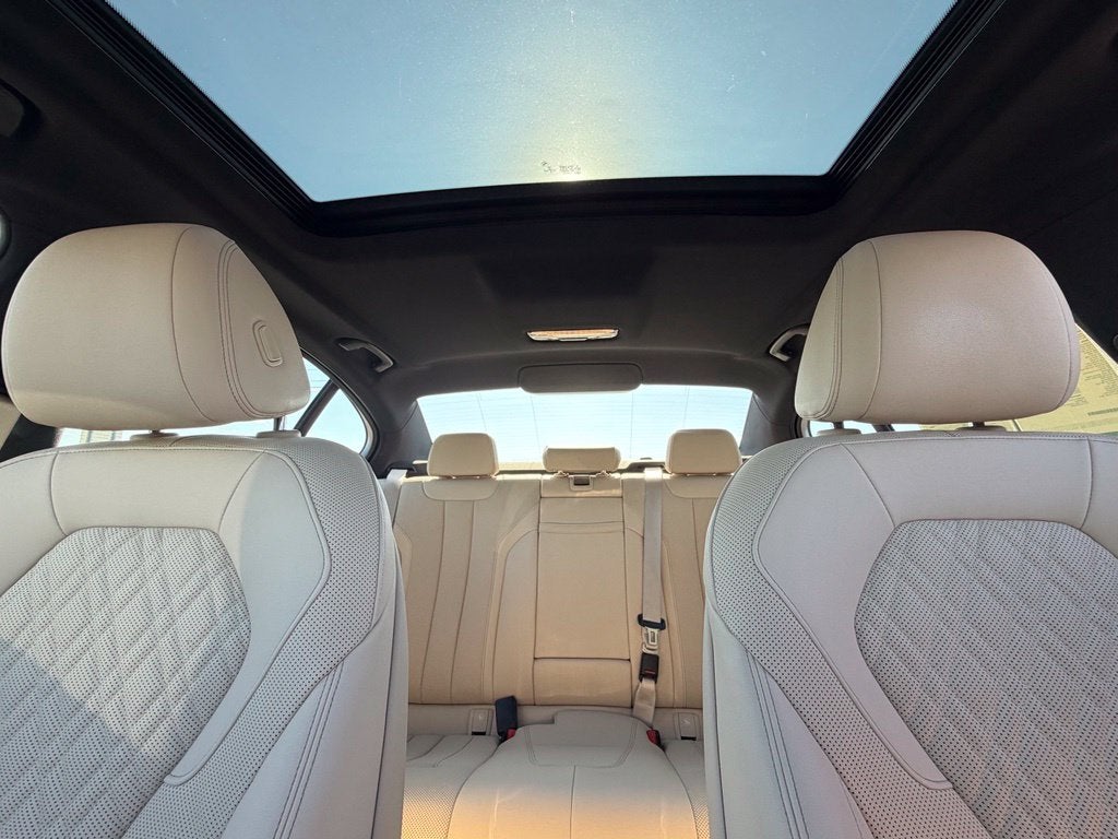 2022 BMW 5 Series 540i xDrive *Live Cockpit Pro/ Convenience Pkg