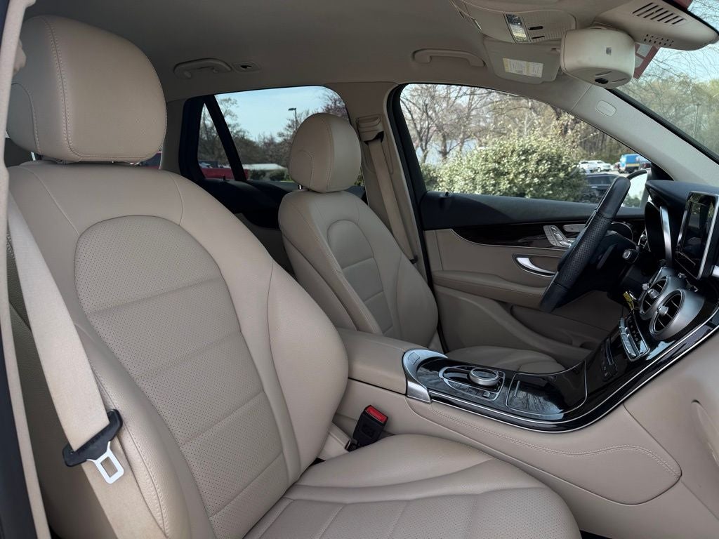 2019 Mercedes-Benz GLC GLC 300