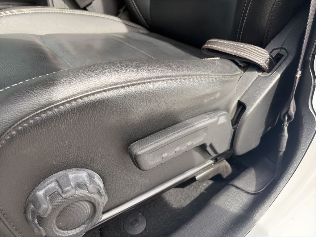 2022 Jeep Wrangler Base