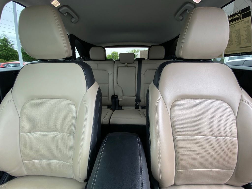 2022 Ford Escape Titanium