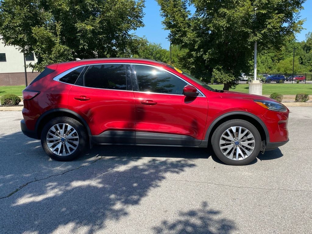 2022 Ford Escape Titanium
