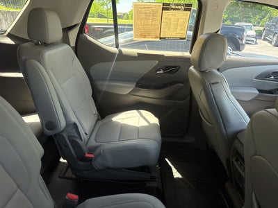 2021 Chevrolet Traverse Premier APPLE CarPlay 3rd row Leather