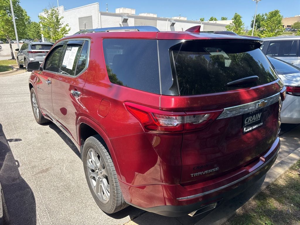 2021 Chevrolet Traverse Premier APPLE CarPlay 3rd row Leather