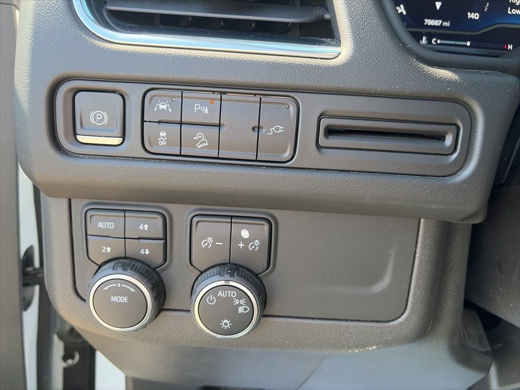 2022 Chevrolet Suburban Z71 1 OWNER