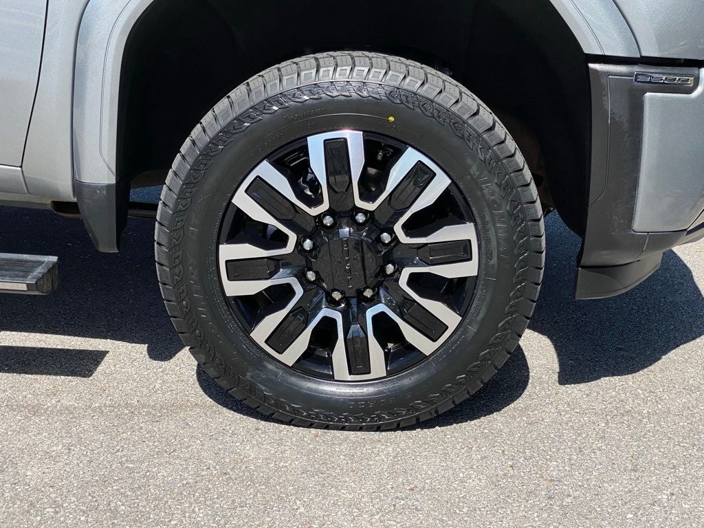 2024 GMC Sierra 2500HD Denali Ultimate