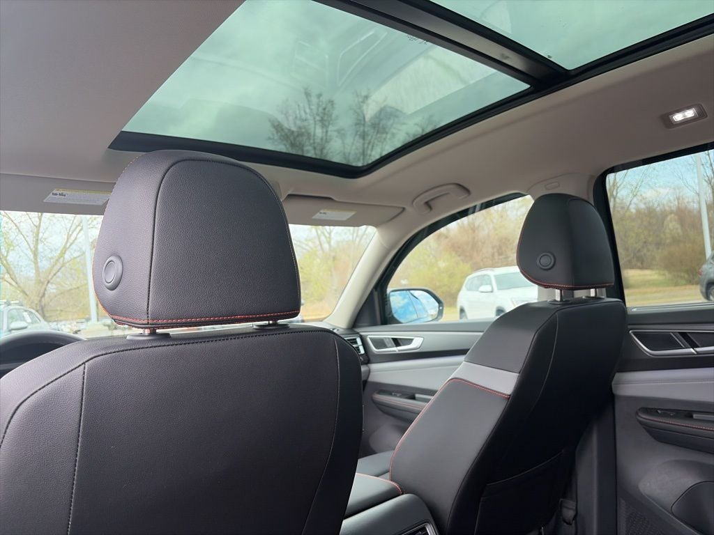 2025 Volkswagen Atlas 2.0T Peak Edition